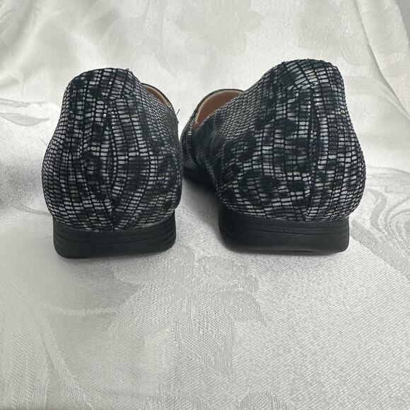 Dansko Gray Larisa Leopard Slip On Flats Leather Size 39 - Picture 8 of 13